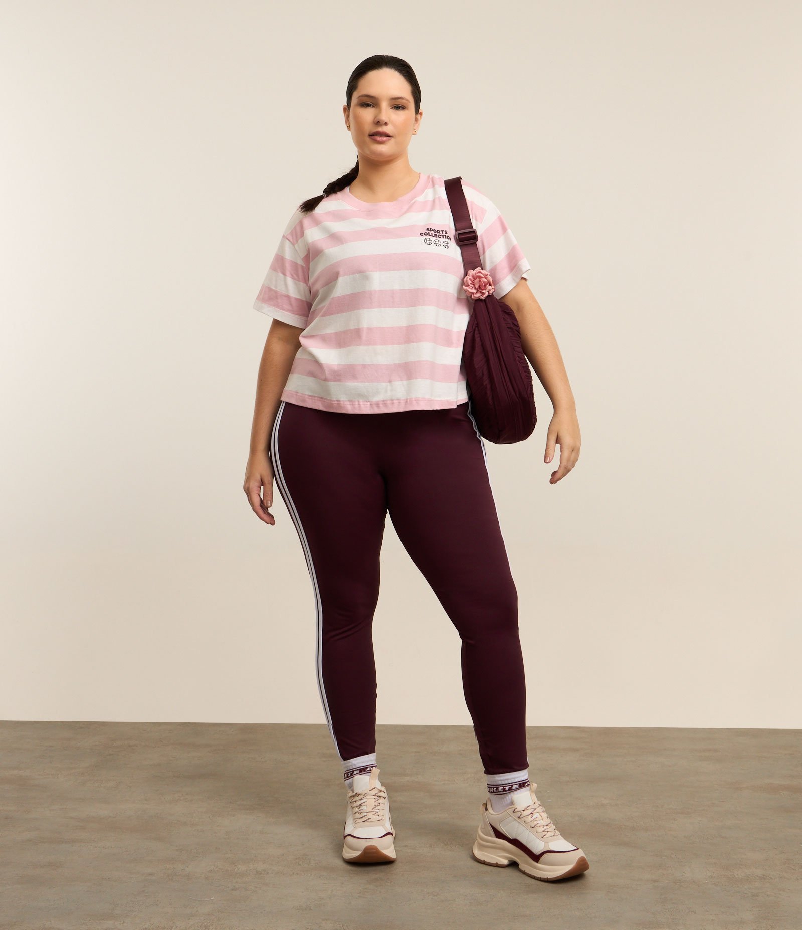 Camiseta Esportiva em Algodão com Estampa Listrada e Lettering Rosa/ Branco 5