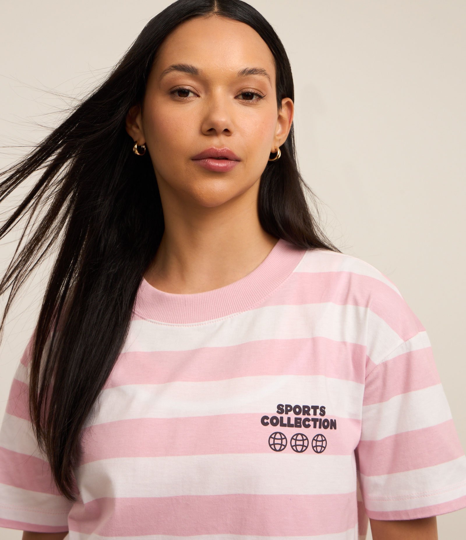 Camiseta Esportiva em Algodão com Estampa Listrada e Lettering Rosa/ Branco 6