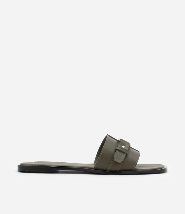 Cor: Verde Militar | Tamanho: 35