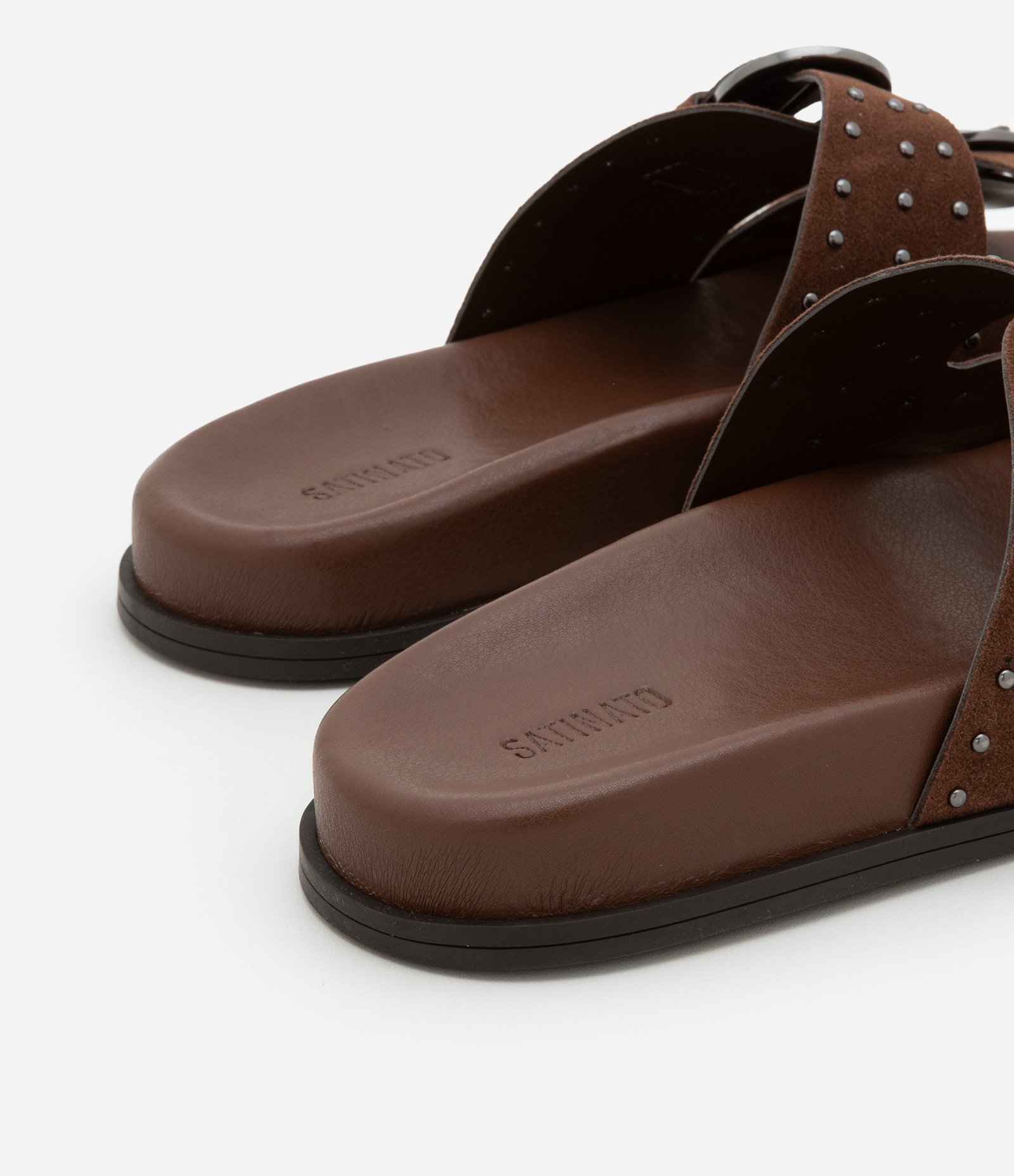 Rasteira com Tiras Largas e Fivelas Marrom 5