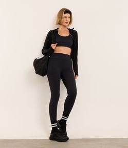 Calça Legging Esportiva em Microfibra com Bolso
