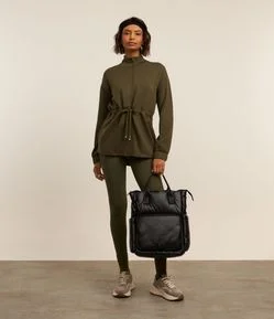 Calça Legging Esportiva em Microfibra com Bolso