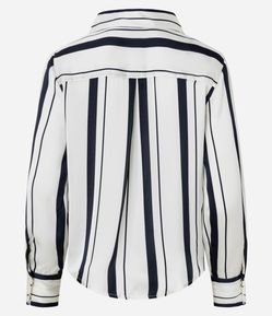 Camisa Acetinada com Listras e Vista com Botões