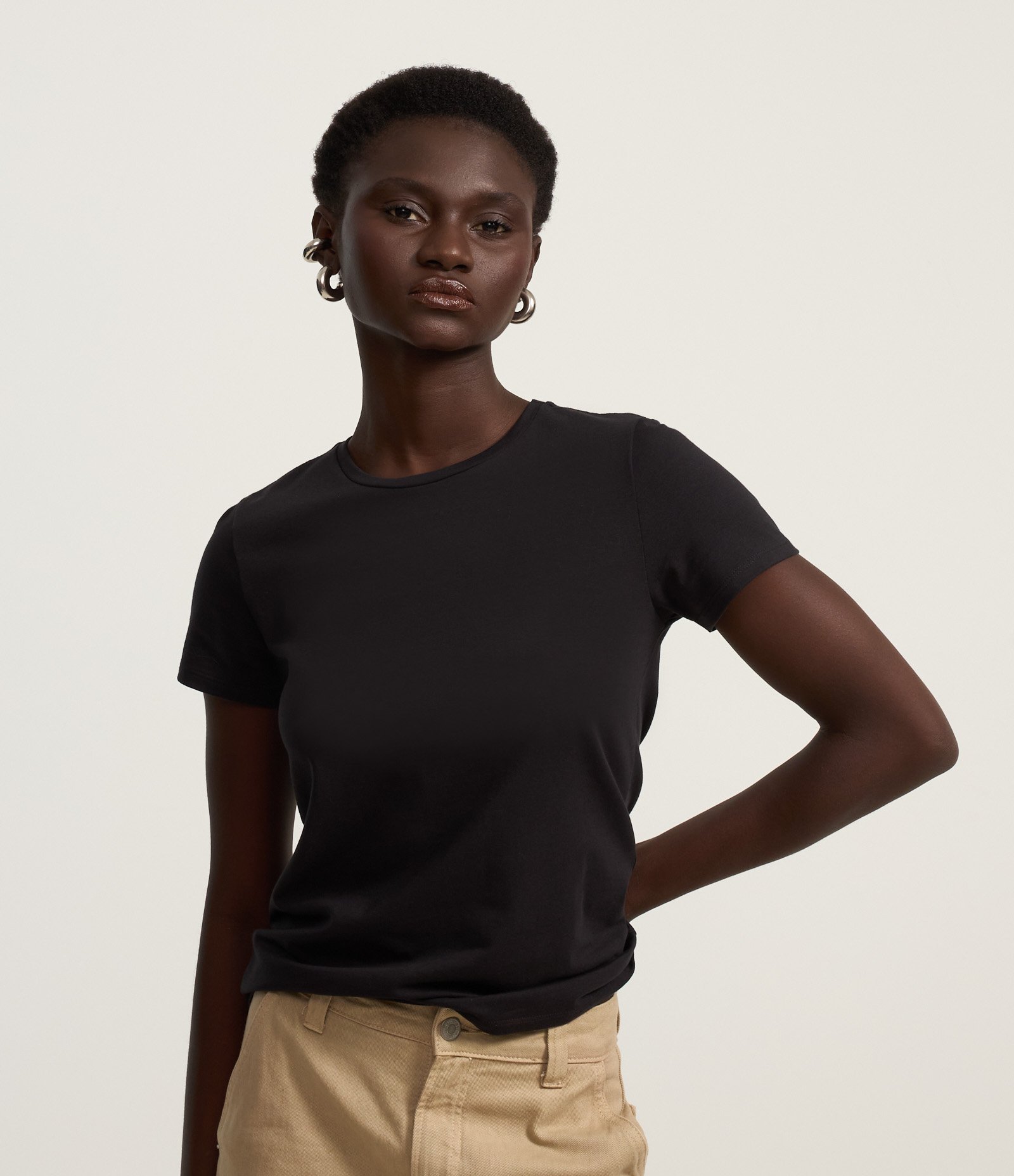 Blusa em Algodão Spandex com Manga Curta Preto 1