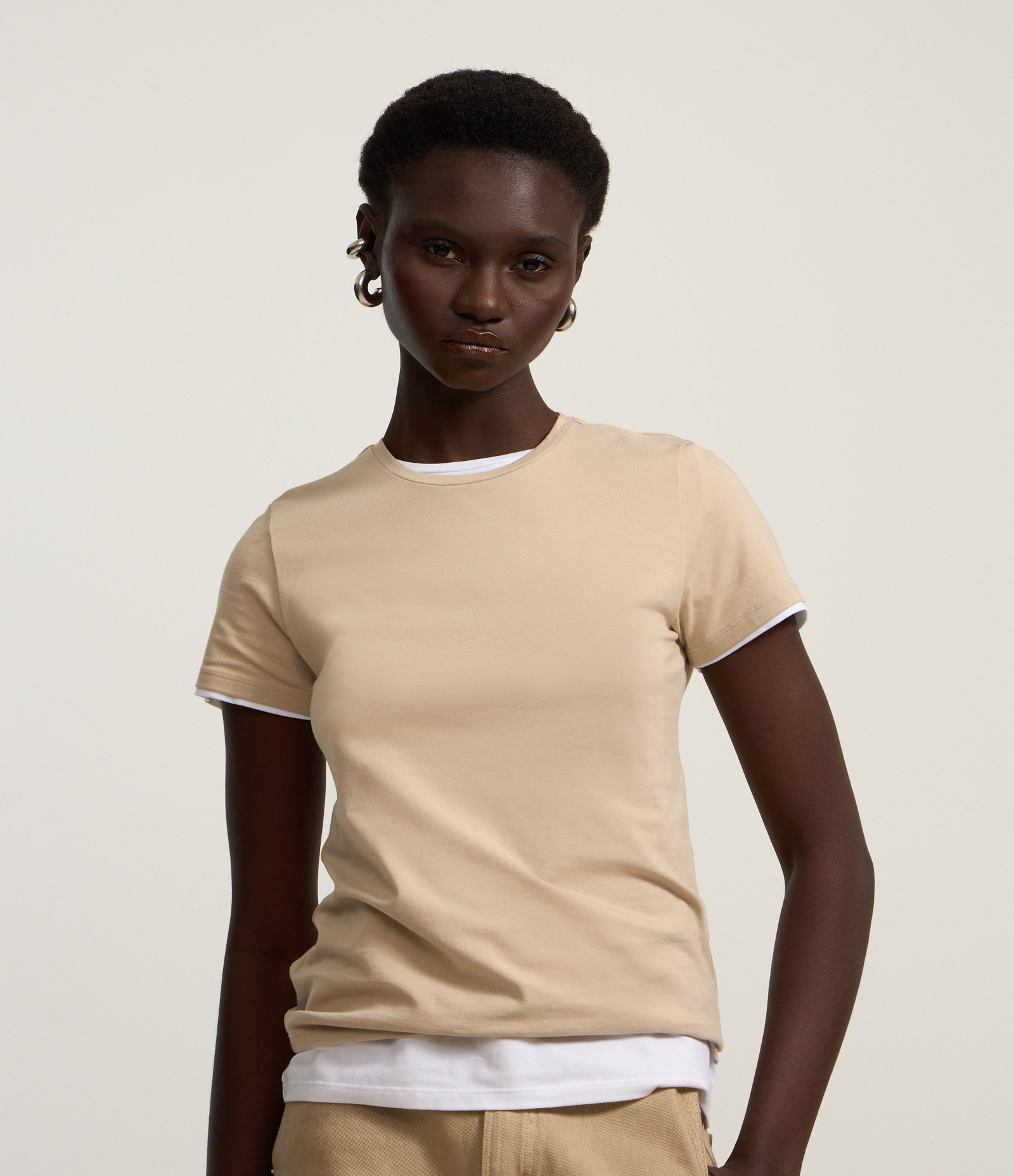 Blusa em Algodão Spandex com Manga Curta Bege 1