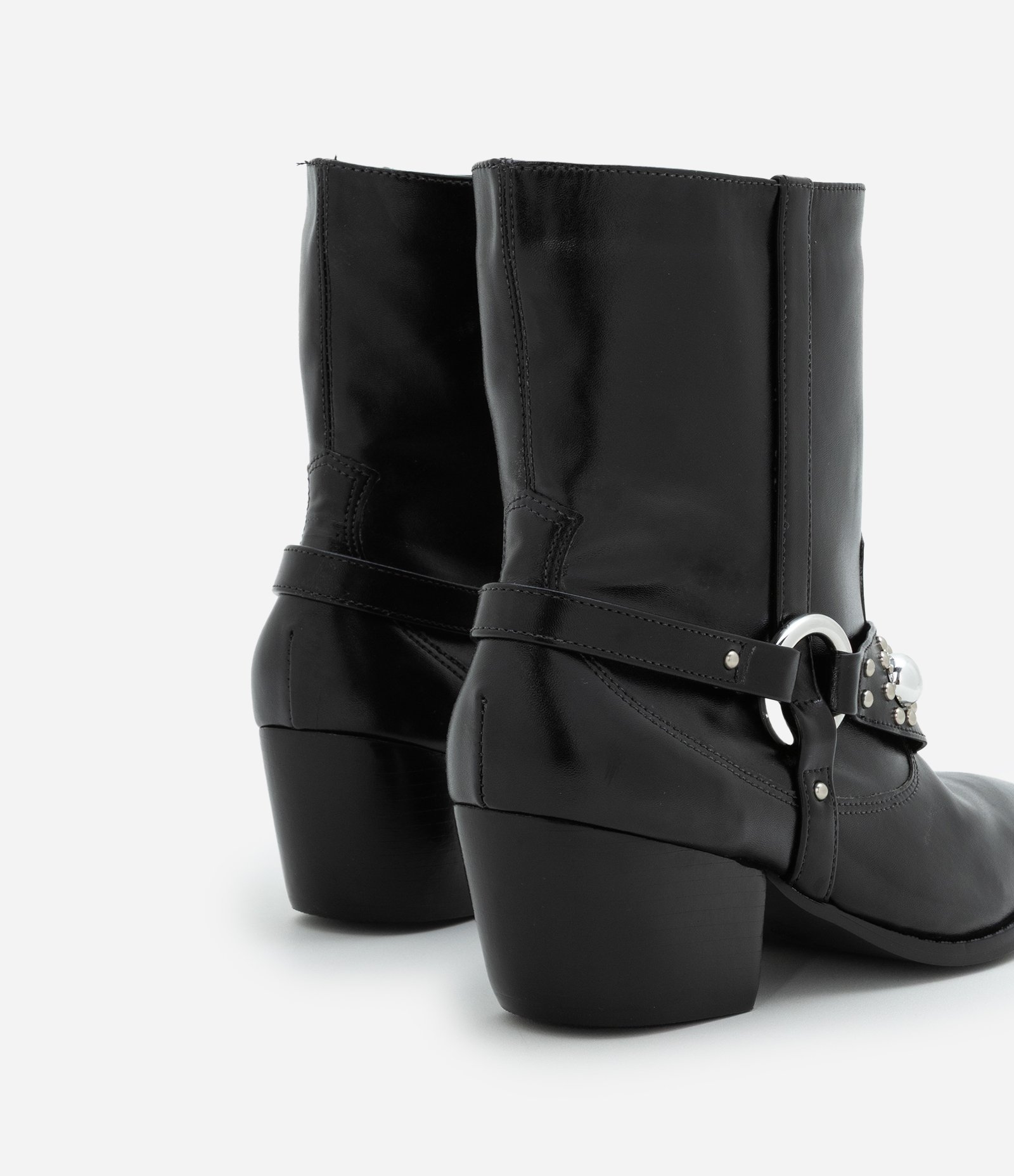 Bota Western em PU com Detalhes de Tachinhas Preto 4