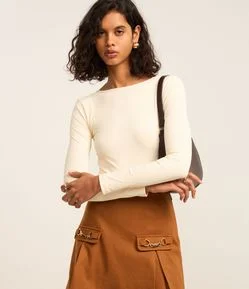 Body Texturizado em Microfibra com Tiras Torcidas nas Costas