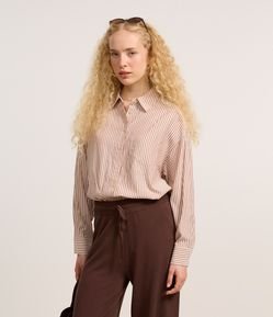 Camisa Alongada em Tricoline Listrada e Punho Largo