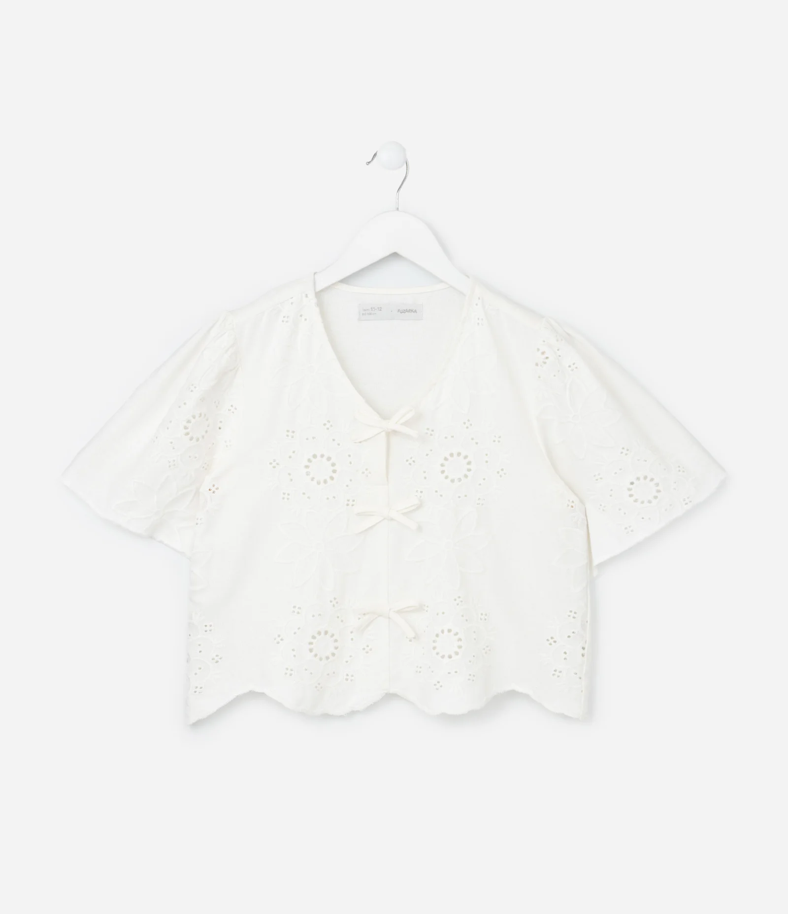Blusa Curta Infantil com Lacinhos e Bordado Broderie - Tam 5 a 14 Anos Off White 1