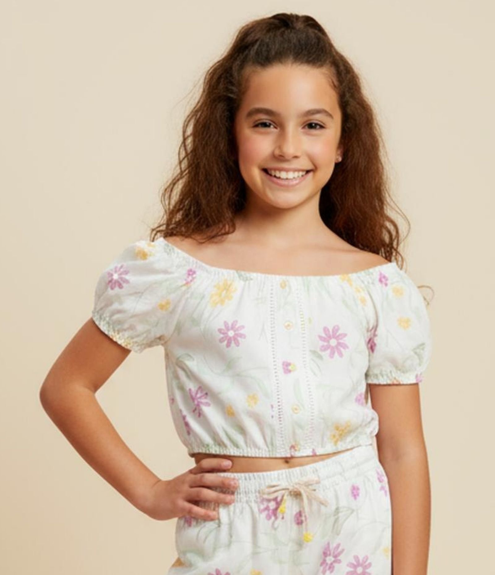 Blusa Cropped Infantil com Estampa Floral - Tam 5 a 14 Anos Branco 1