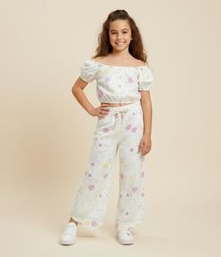 Calça Pantacourt Infantil com Estampa Floral - Tam 5 a 14 Anos