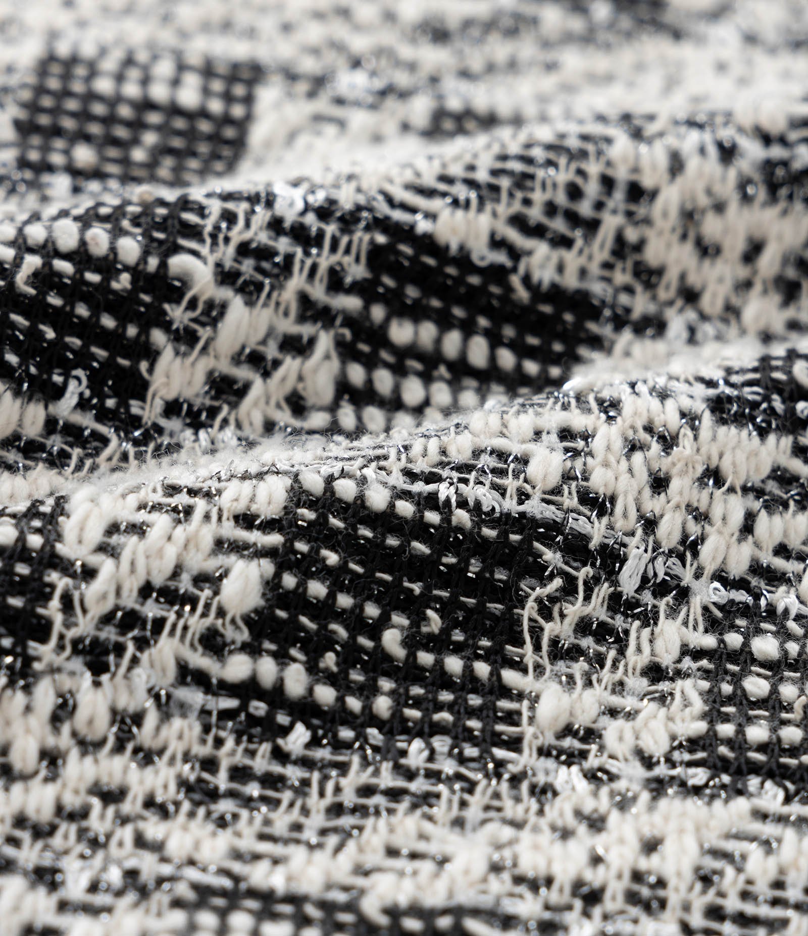 Vestido Infantil em Tweed com Sobreposição - Tam 5 a 14 Anos Preto/Branco 7