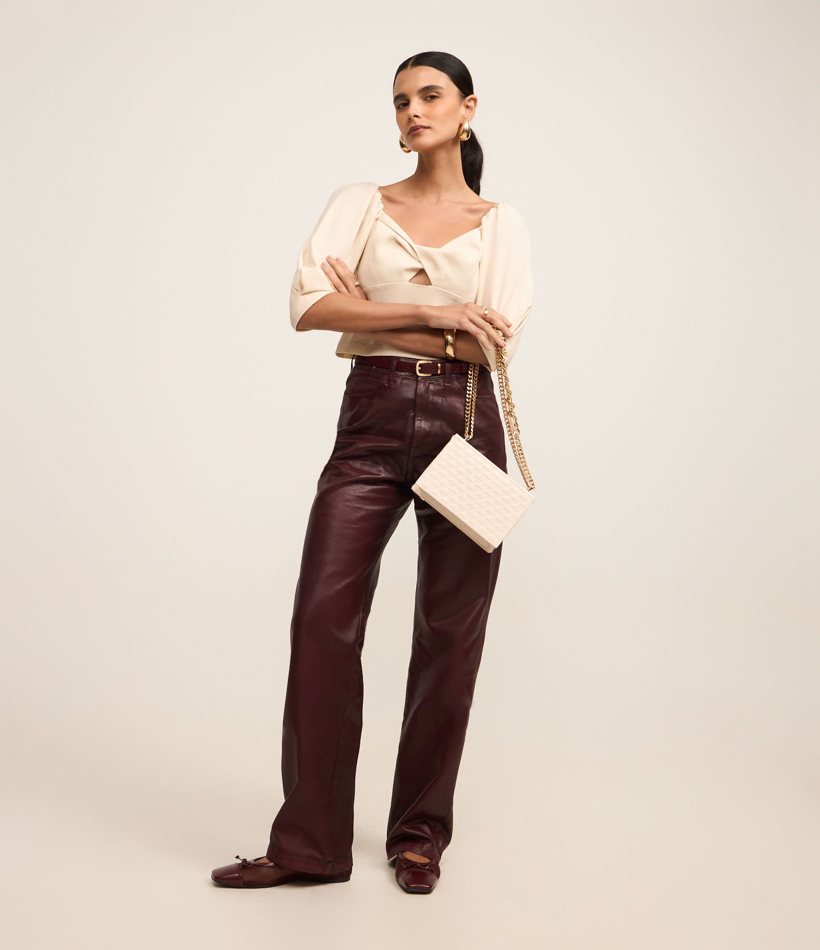 Blusa em Crepe com Decote Torcido e Manga Bufante Off White 2