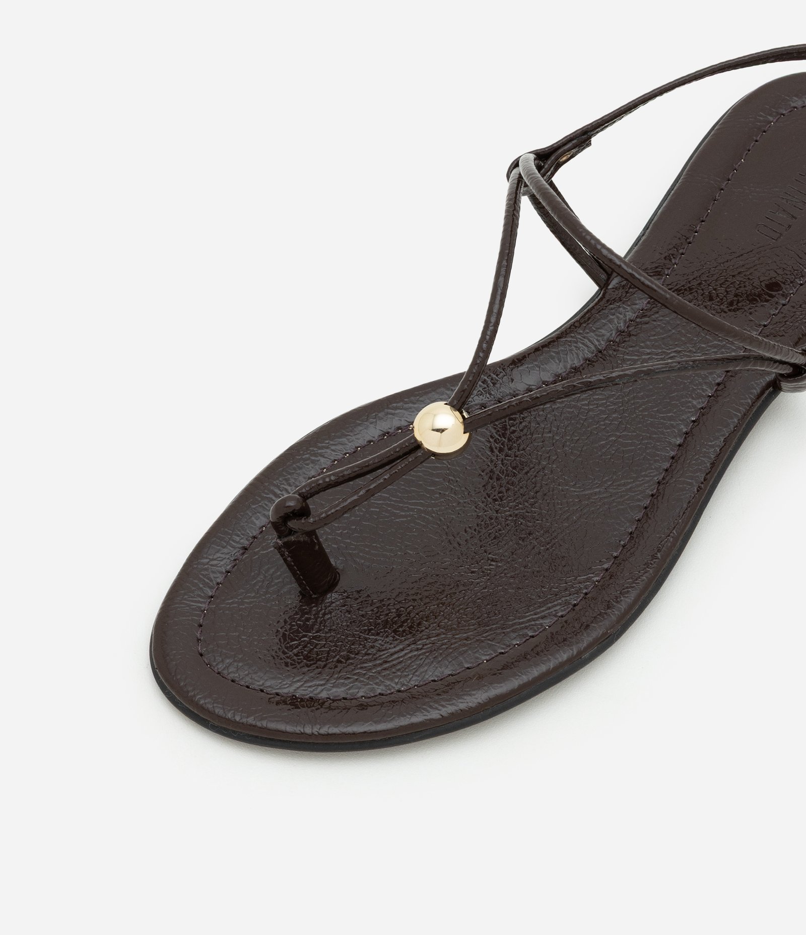 Rasteira em PU com Tiras Finas e Detalhe em Metal Marrom Escuro 4