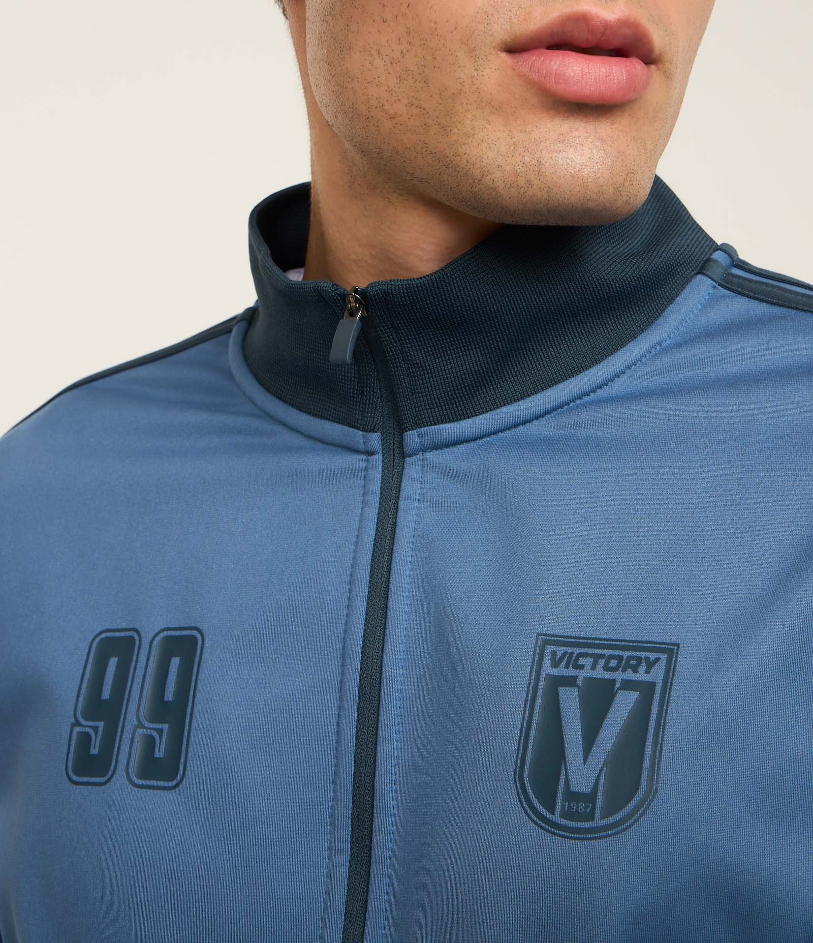 Casaco Esportivo em Helanca com Estampa Lettering e Fechamento Frontal Azul 3