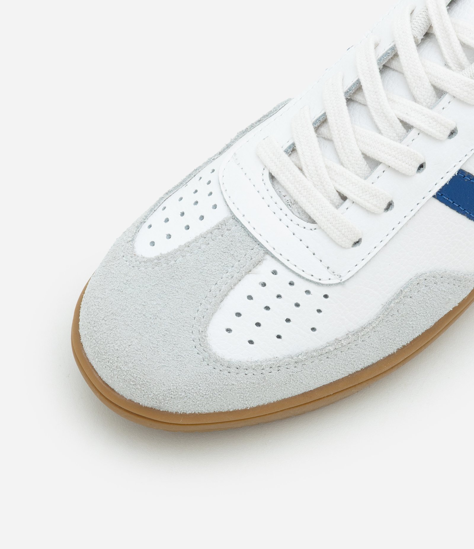 Tênis Chuteira em Couro Texturizado com Detalhes Contrastantes Branco/ Azul 4