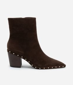Bota Western em PU com Tachinhas na Lateral