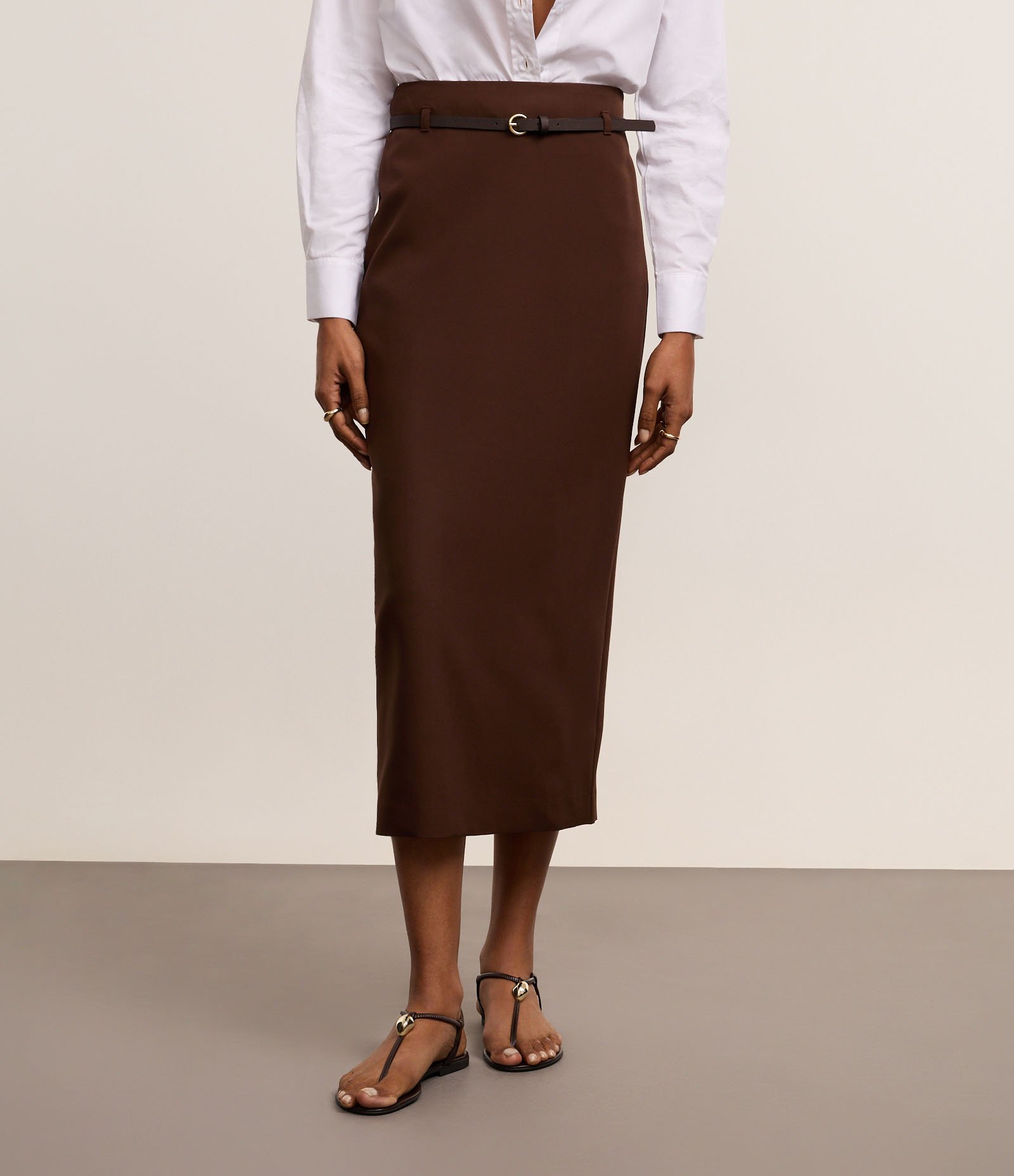Saia Midi Alfaiatada com Cinto de Fivela Redonda e Fenda nas Costas Marrom 5