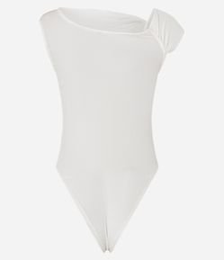 Body com Decote Canoa e Alça Larga