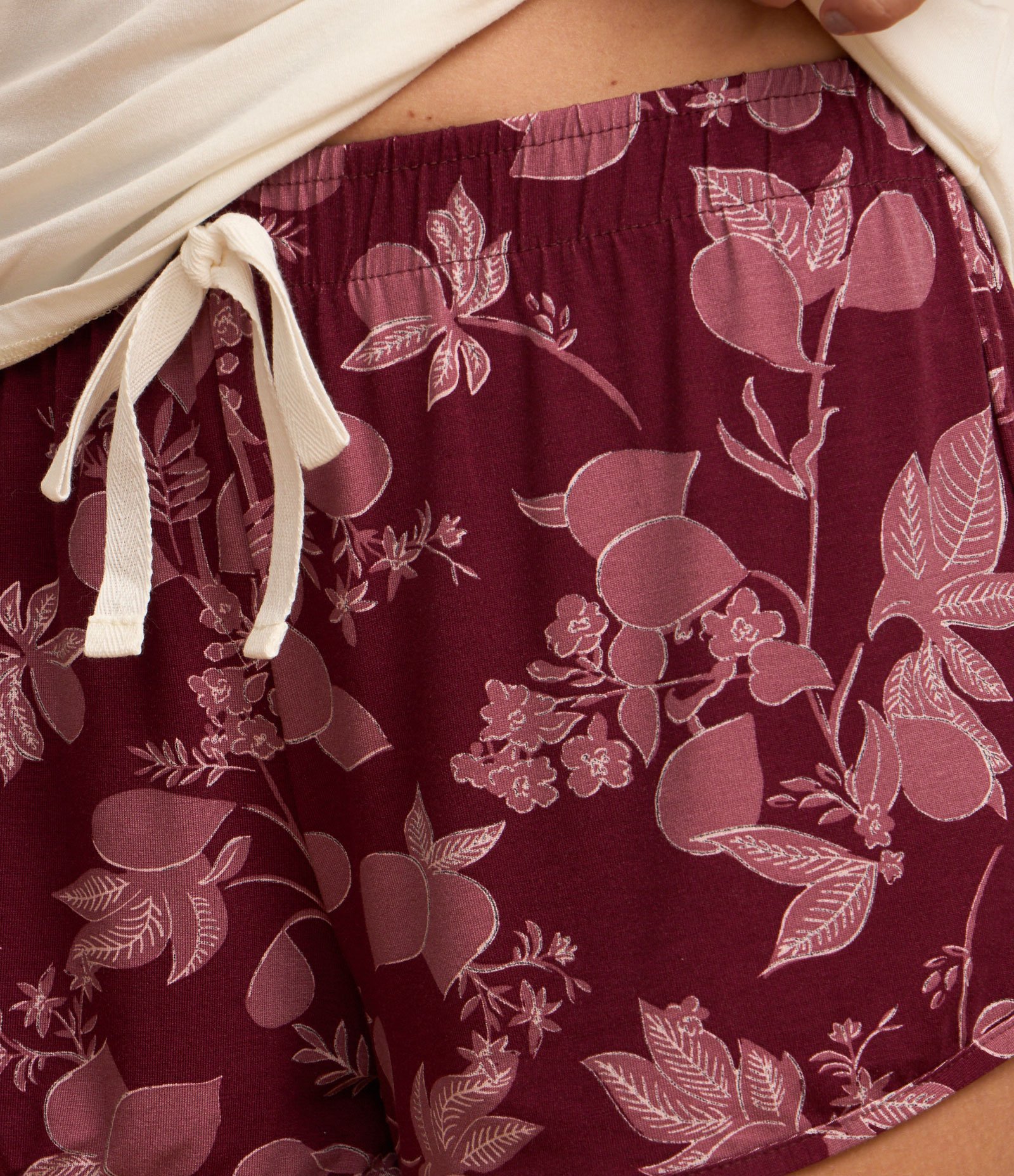 Pijama Short Doll em Viscose com Gola Polo e Short Floral Off White/Vermelho 4