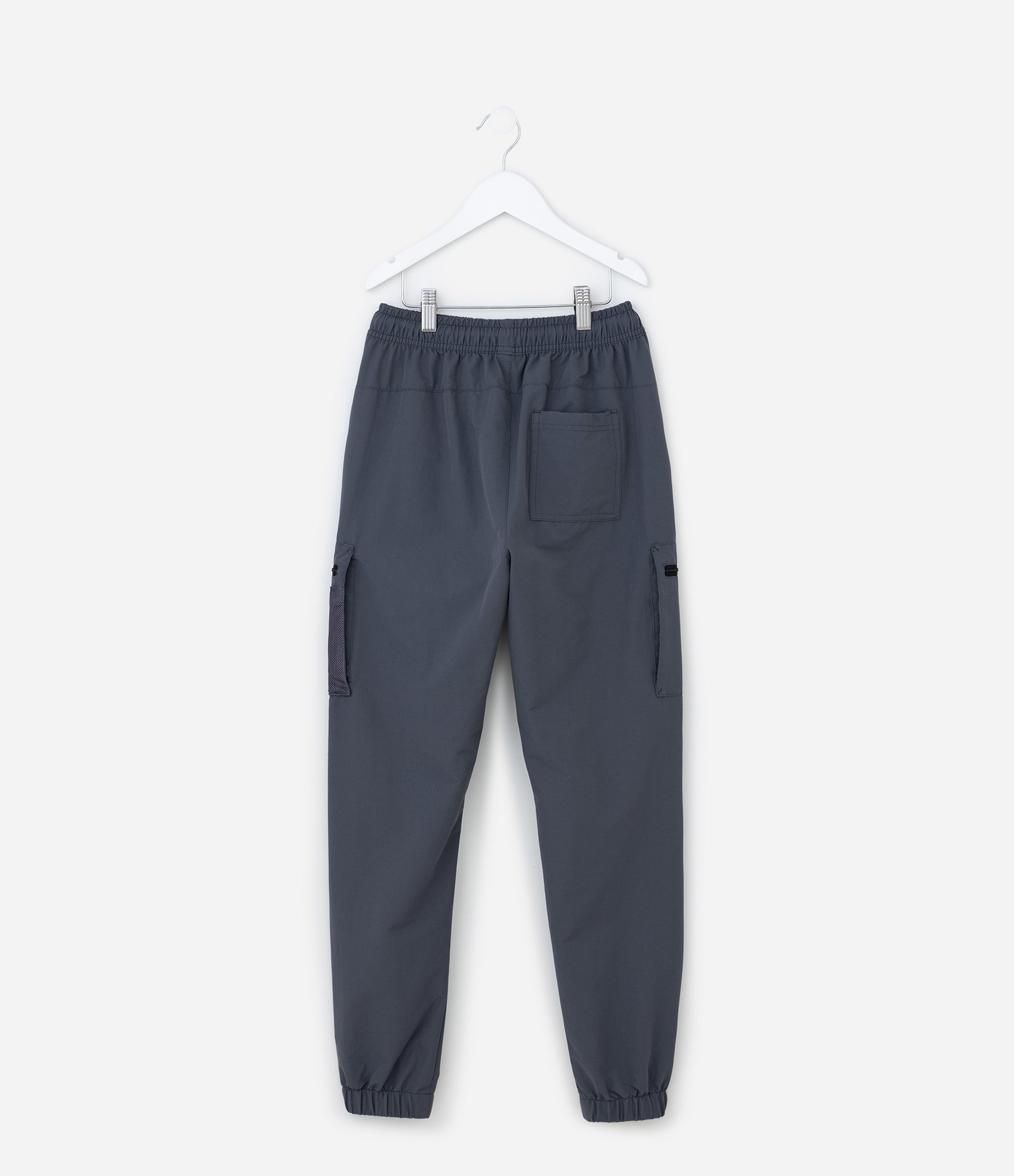 Calça Jogger Infantil com Bolso Cargo - Tam 5 a 14 Anos Cinza 3