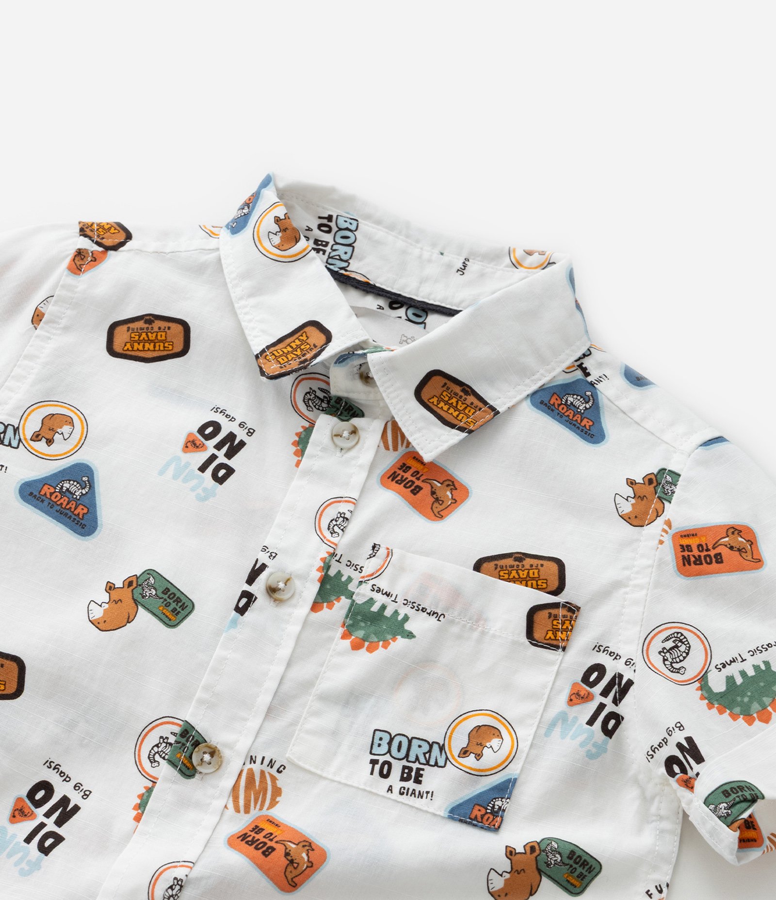 Camisa Infantil com Bolso e Estampa de Dinos - Tam 1 a 6 Anos Branco 9