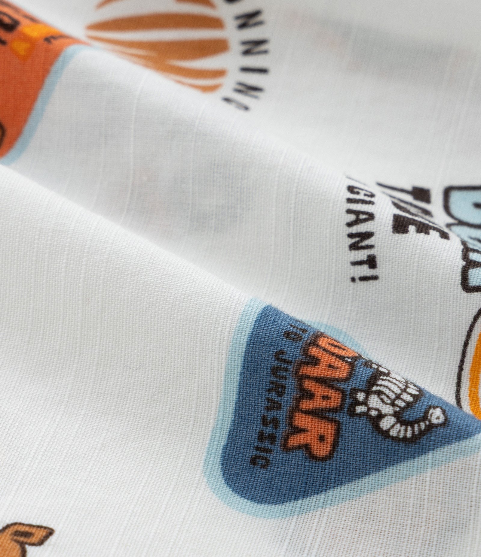 Camisa Infantil com Bolso e Estampa de Dinos - Tam 1 a 6 Anos Branco 4