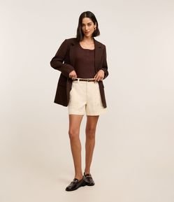 Short Mom em Sarja com Bolso Carpinteiro e Cintura Alta