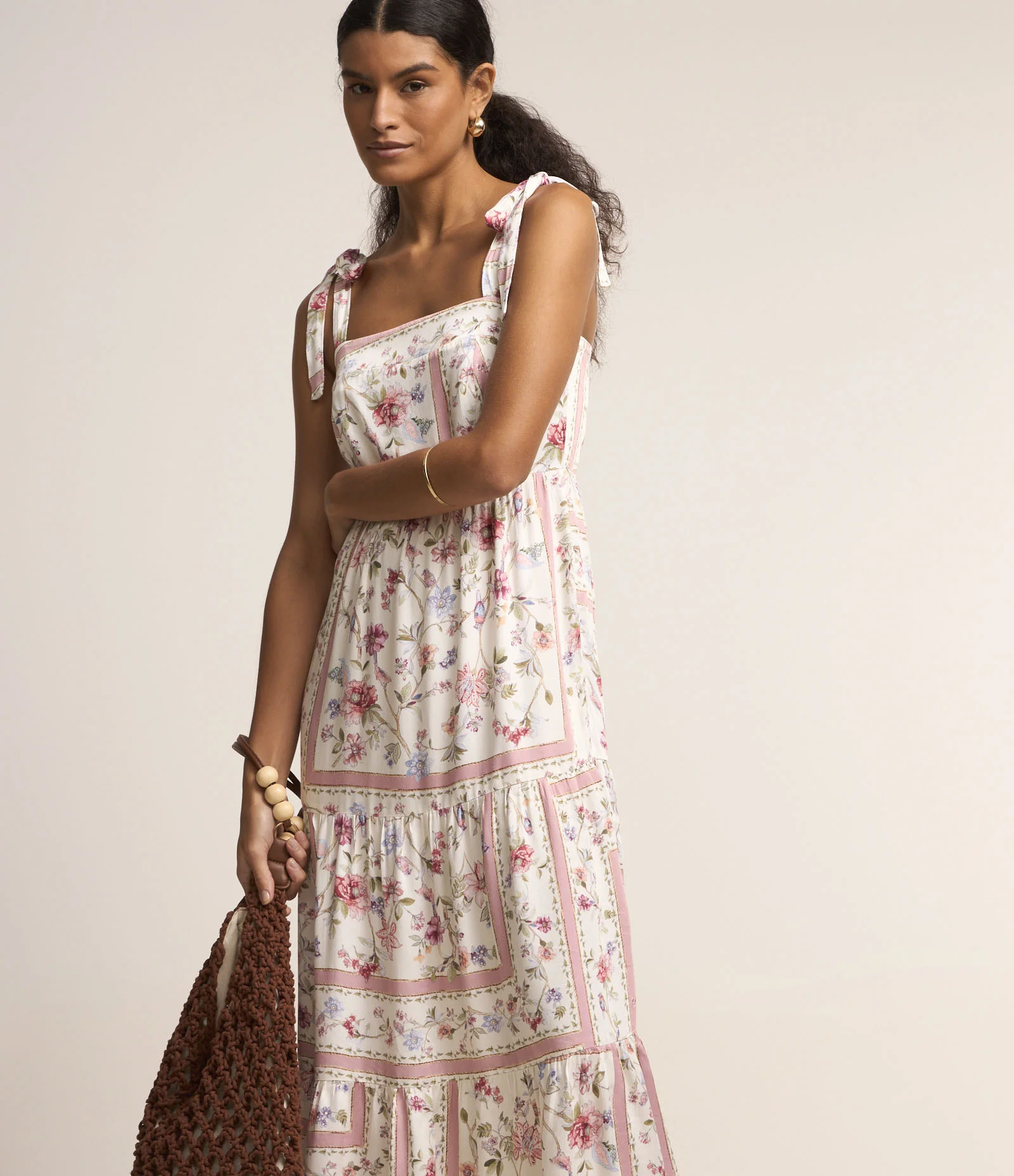 Vestido Evasê Midi em Viscose com Flores Estampadas Off White/Rosa 1