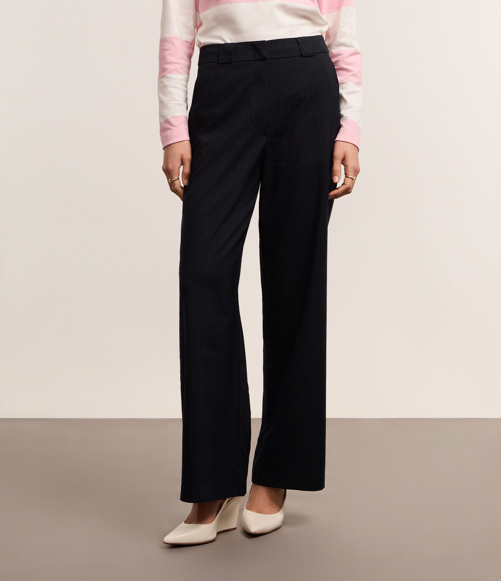 Calça Reta Alfaiatada Listrada com Cintura Alta e Fio Tinto Azul Marinho 3