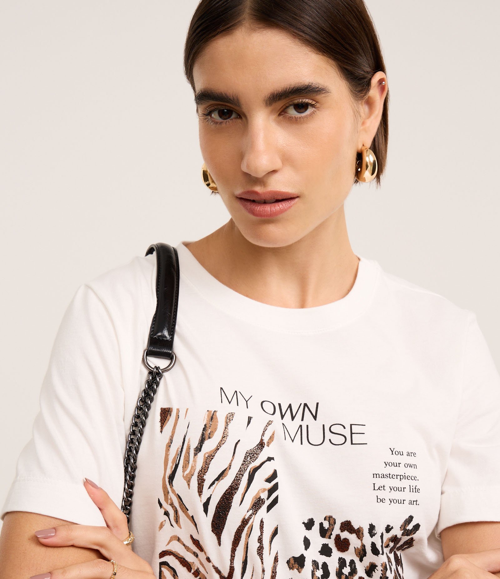 Camiseta em Algodão com Estampa Zebra e Onça Branco 4