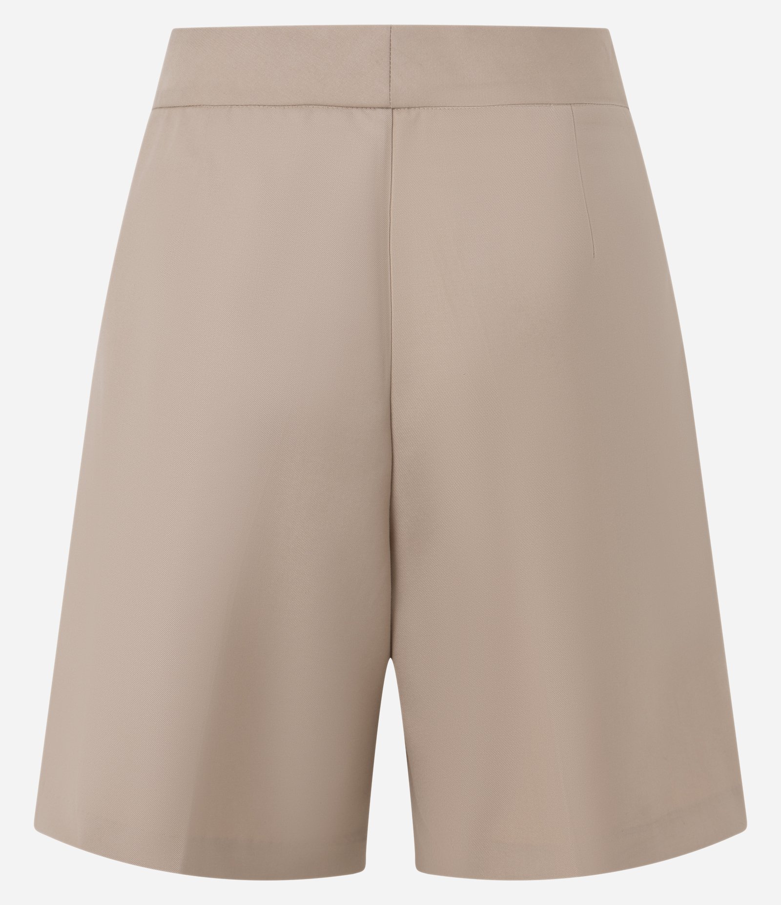 Bermuda Reta Alfaiatada com Botão Brasão no Cós e Lapela Bege 8