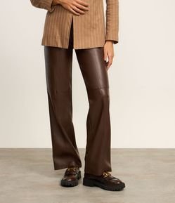 Sapato Loafer em PU com Franjas e Sola Tratorada