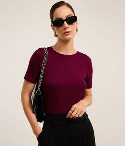 Blusa T-Shirt Básica em Viscose