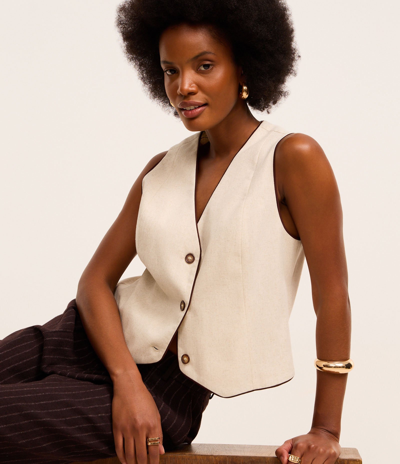 Colete em Viscose e Linho com Vieses Contrastantes Bege 5