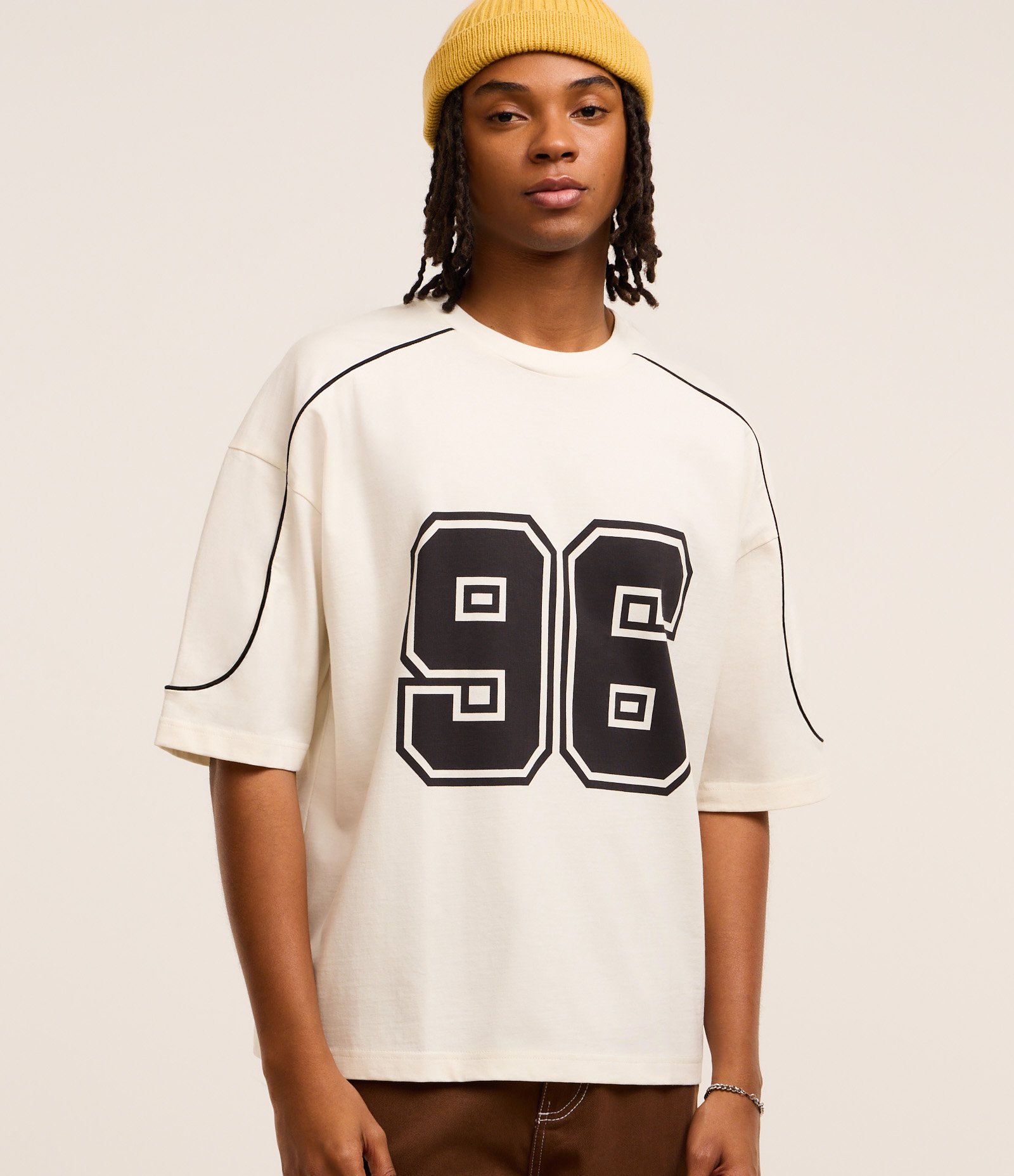 Camiseta Boxy em Algodão com Estampa Localizada Branco 1