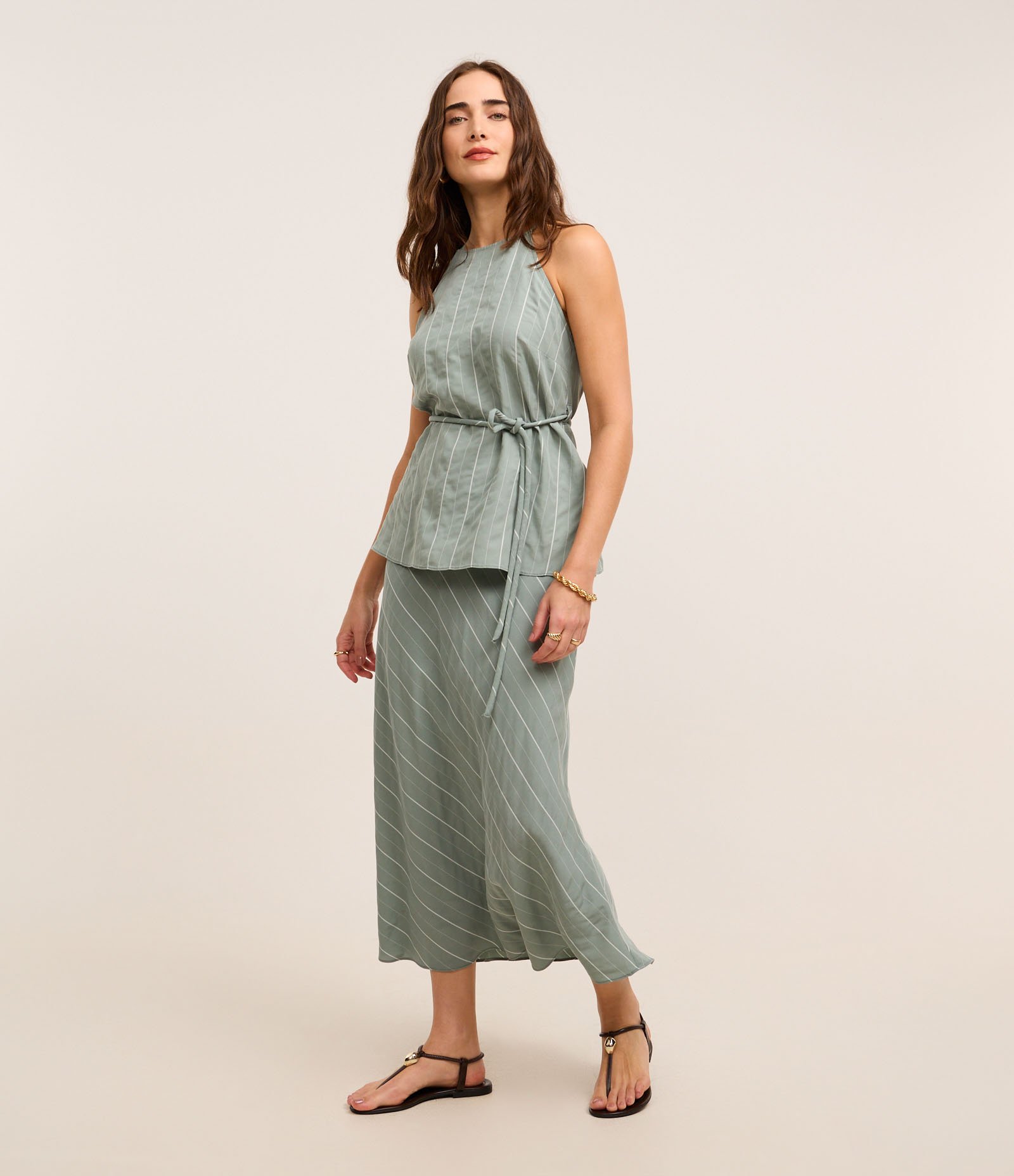 Saia Midi Listrada em Liocel com Linho e Zíper no Cós Verde Acinzentado 1