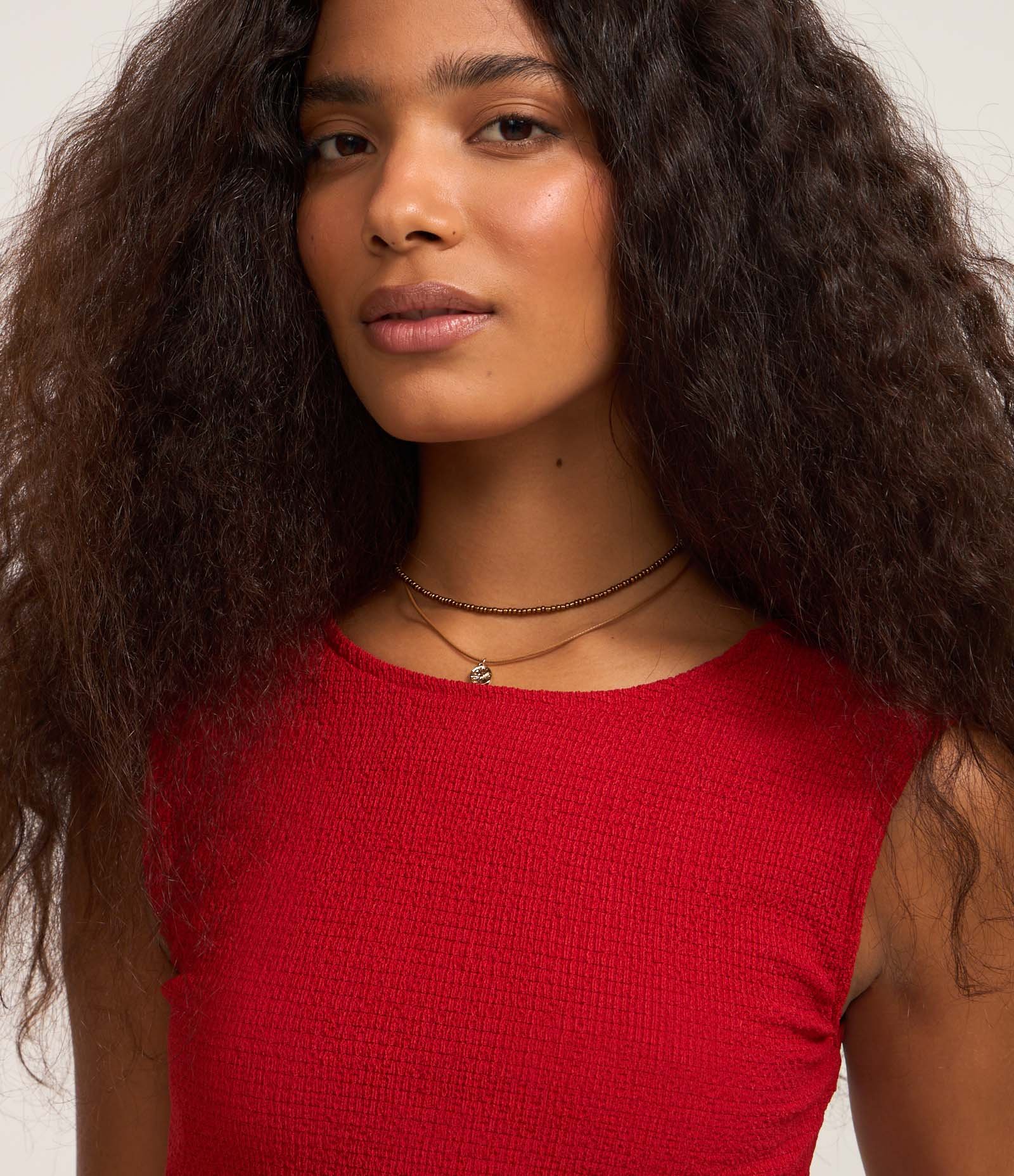 Blusa Texturizada sem Manga e Costas Abertas Vermelho 4