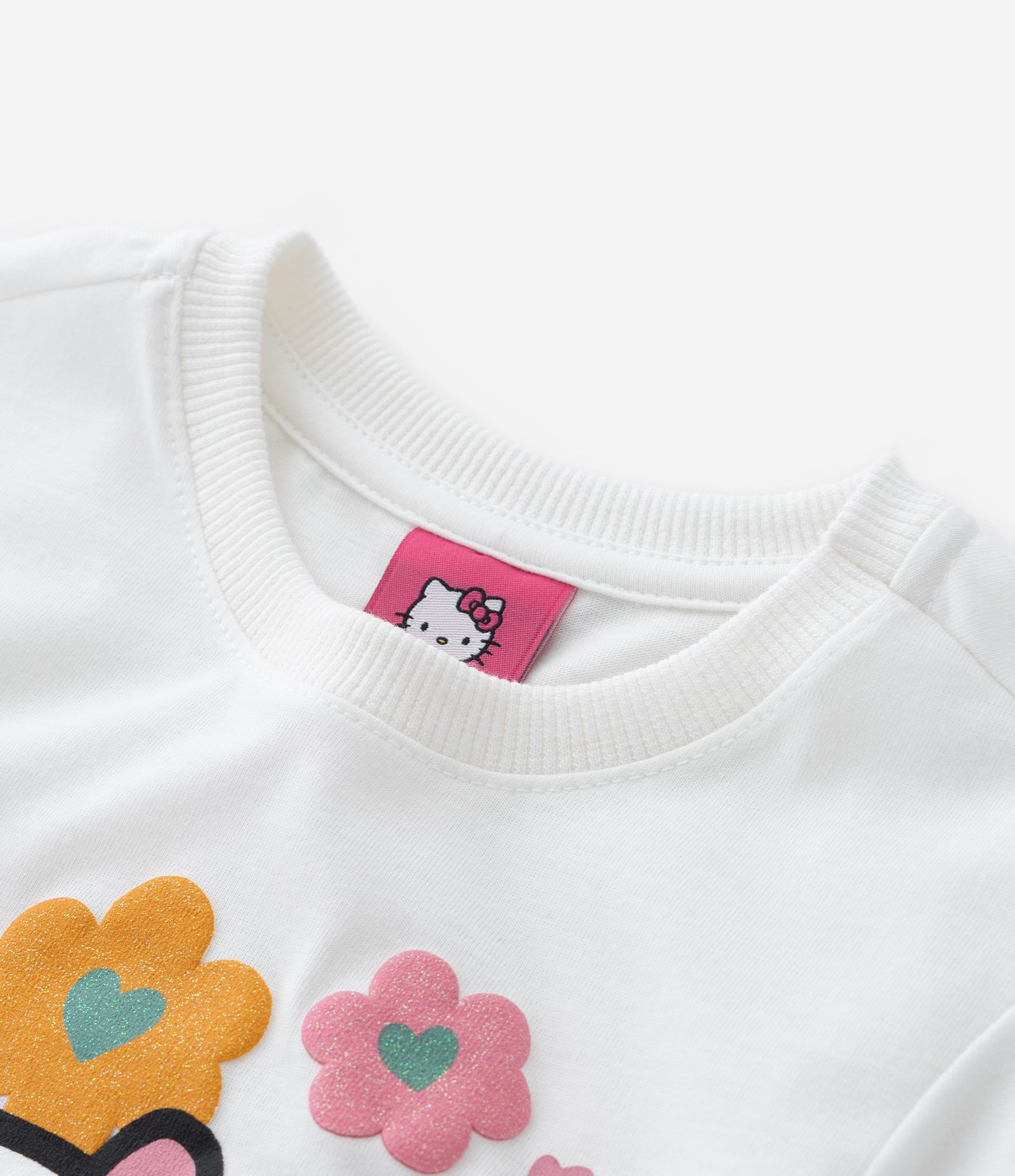 Conjunto Infantil com Estampa Hello Kitty e Florzinhas - Tam 1 a 6 Anos Branco 6