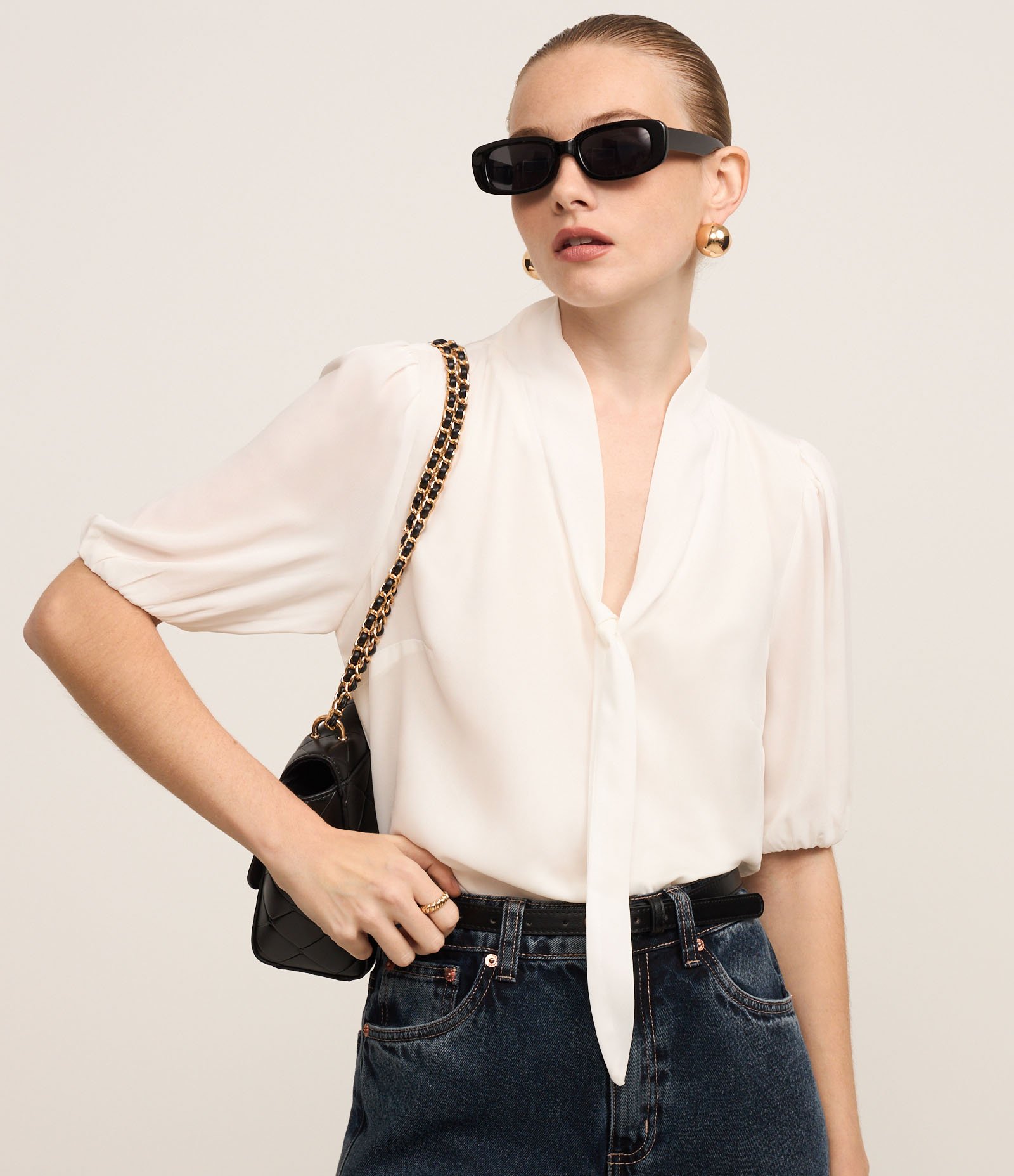 Blusa em Chiffon com Gola Laço e Manga Bufante Branco 1