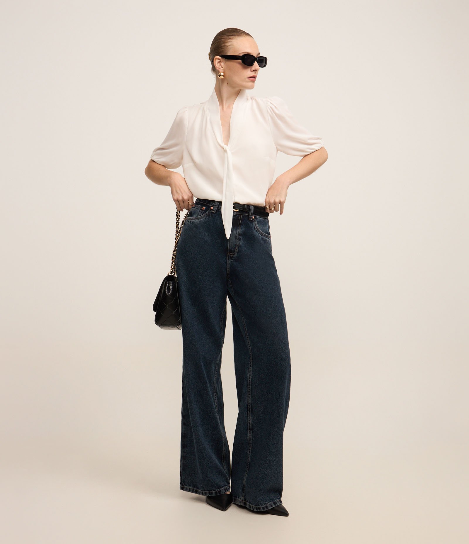 Blusa em Chiffon com Gola Laço e Manga Bufante Branco 2