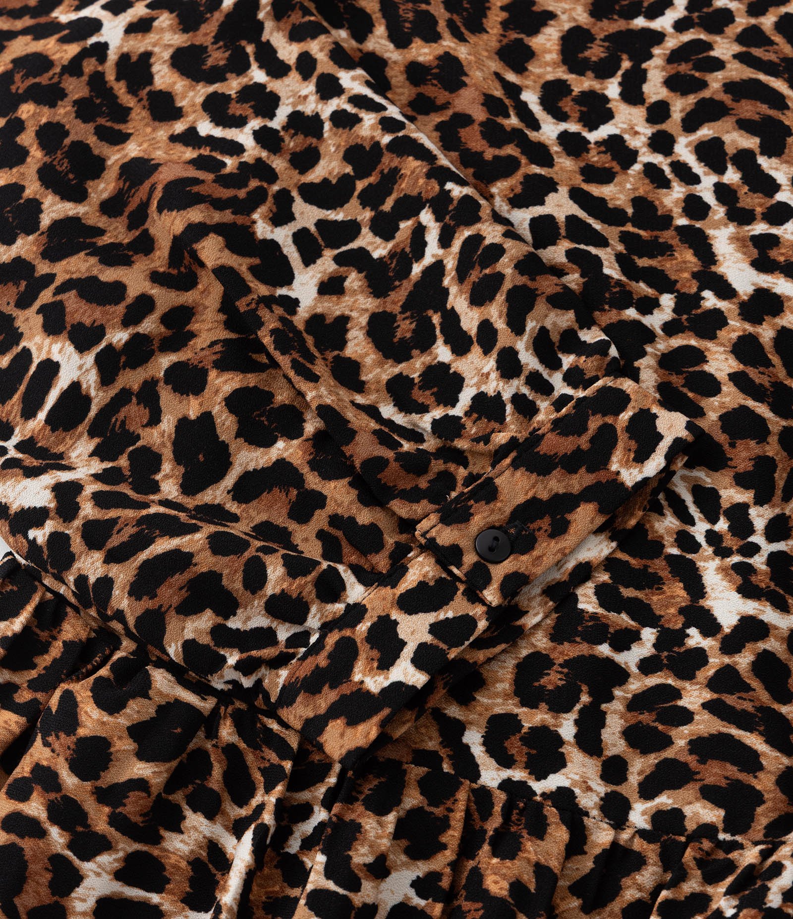 Vestido Midi em Crepe com Estampa Animal Print Curve & Plus Size Marrom 7