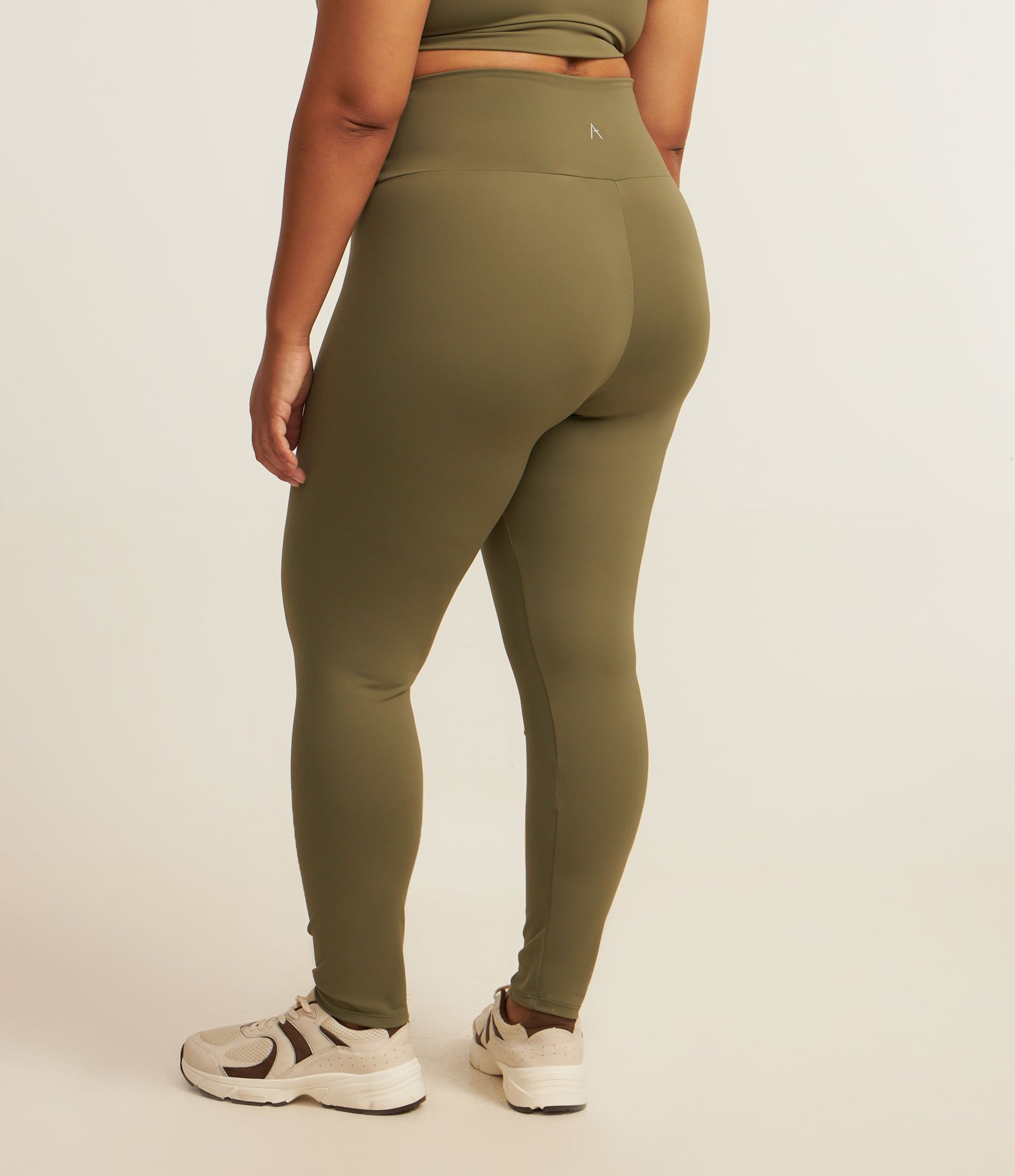 Calça Legging Tecnologia Dry Cós Sobreposto Curve & Plus Size Verde 4