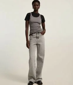 Blusa sem Manga em Ribana com Decote Halter