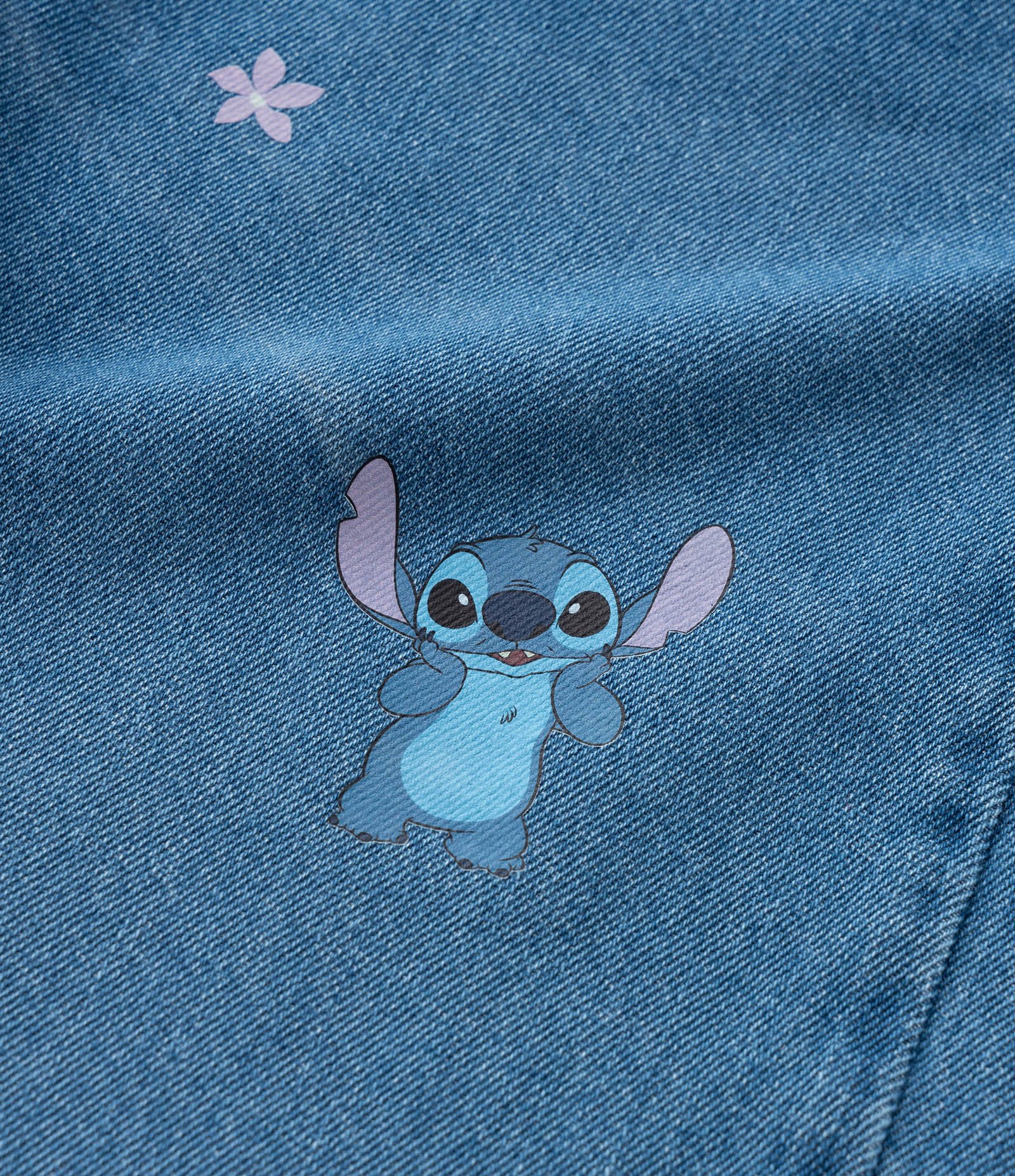 Calça Reta Infantil Jeans com Estampa Stitch - Tam 5 a 14 Anos Azul 7