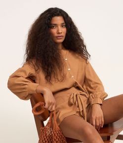 Camisa Oversized em Viscose e Linho com Botões