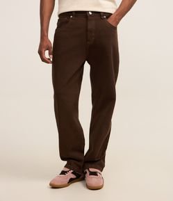 Calça Baggy em Sarja com Bolsos