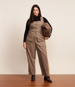 Calça Reta Alfaiatada e Estampa Pied Poule Curve & Plus Size