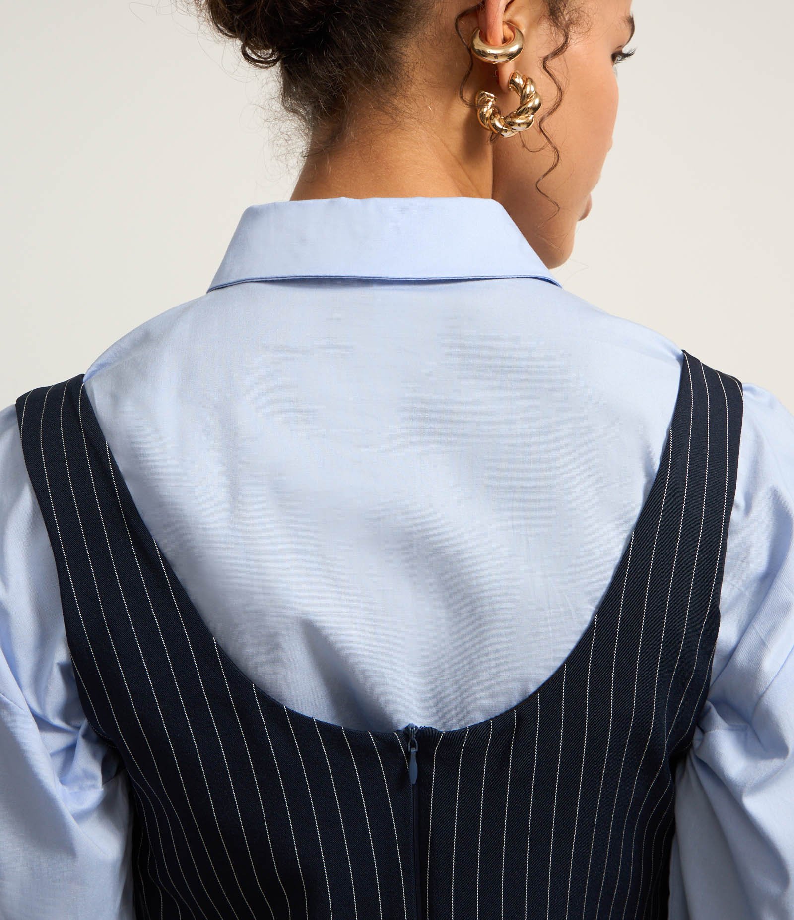 Vestido Curto Alfaiatado com Decote Quadrado e Riscas de Giz Azul Escuro 3