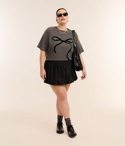 Saia Curta em Alfaiataria Balonê Curve & Plus Size